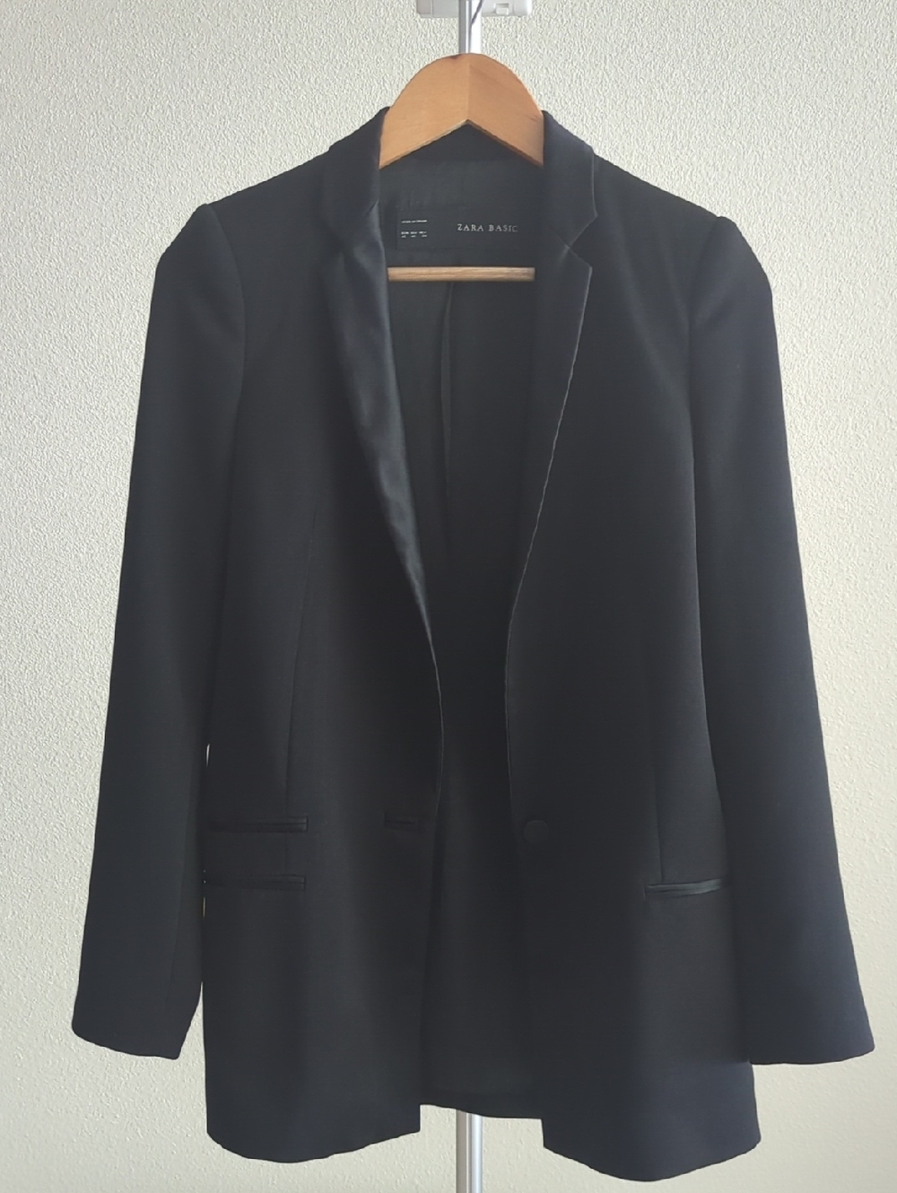 Zara Black Tailored Blazer